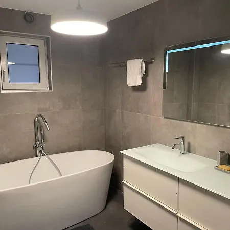 En Famille Ou En Couple A La Campagne Romsee