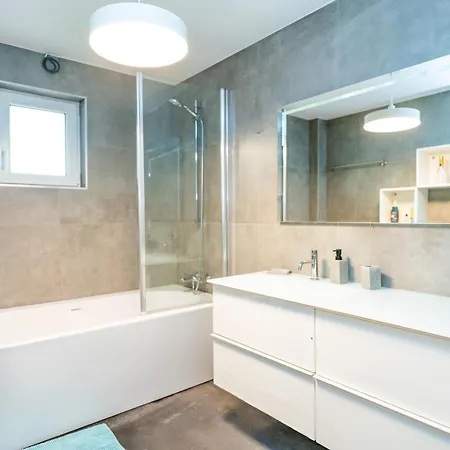 En Famille Ou En Couple A La Campagne Lägenhet